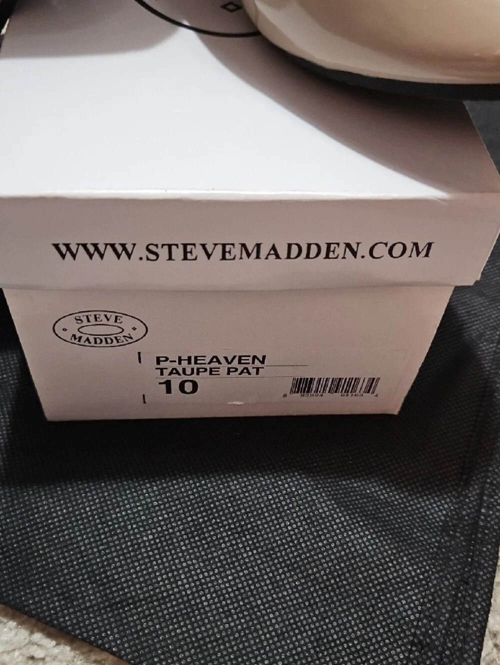 Steve Madden Nude Patent Flats